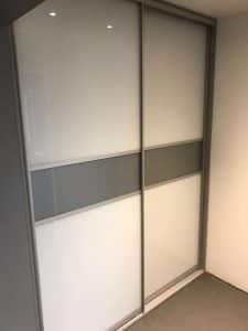 pure white - metal grey split